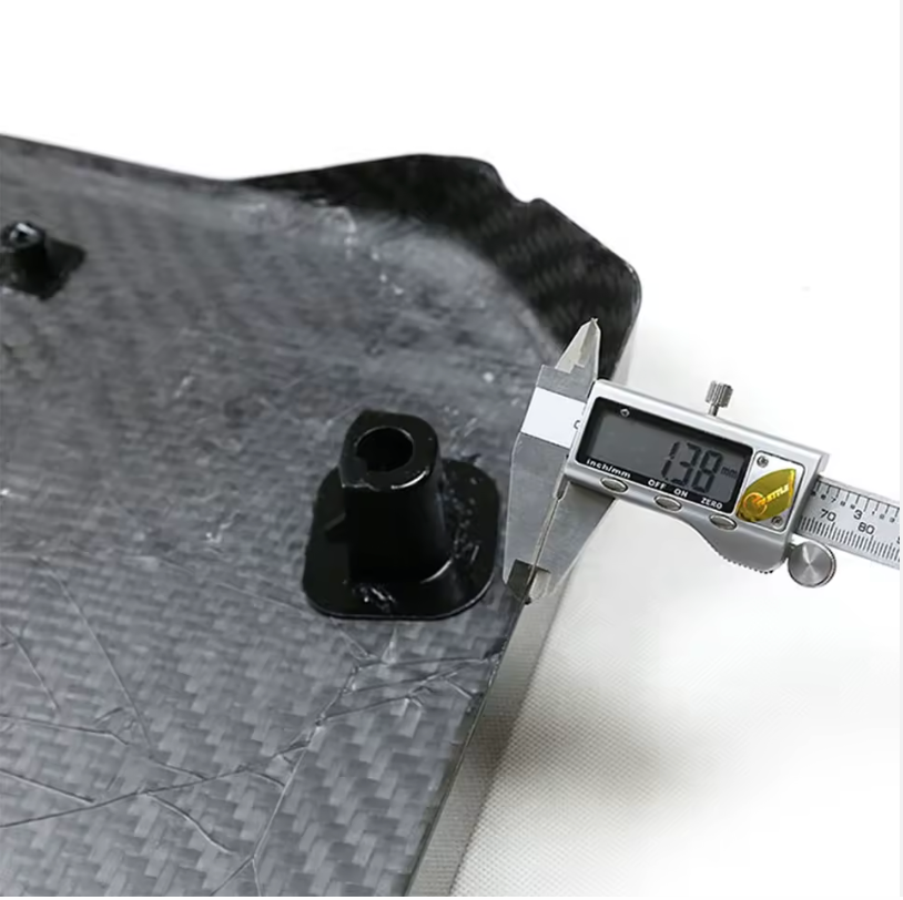 Real Dry Carbon Fibre Engine Cover for BMW 2.0L B48 (G20, G21, G22, G23)