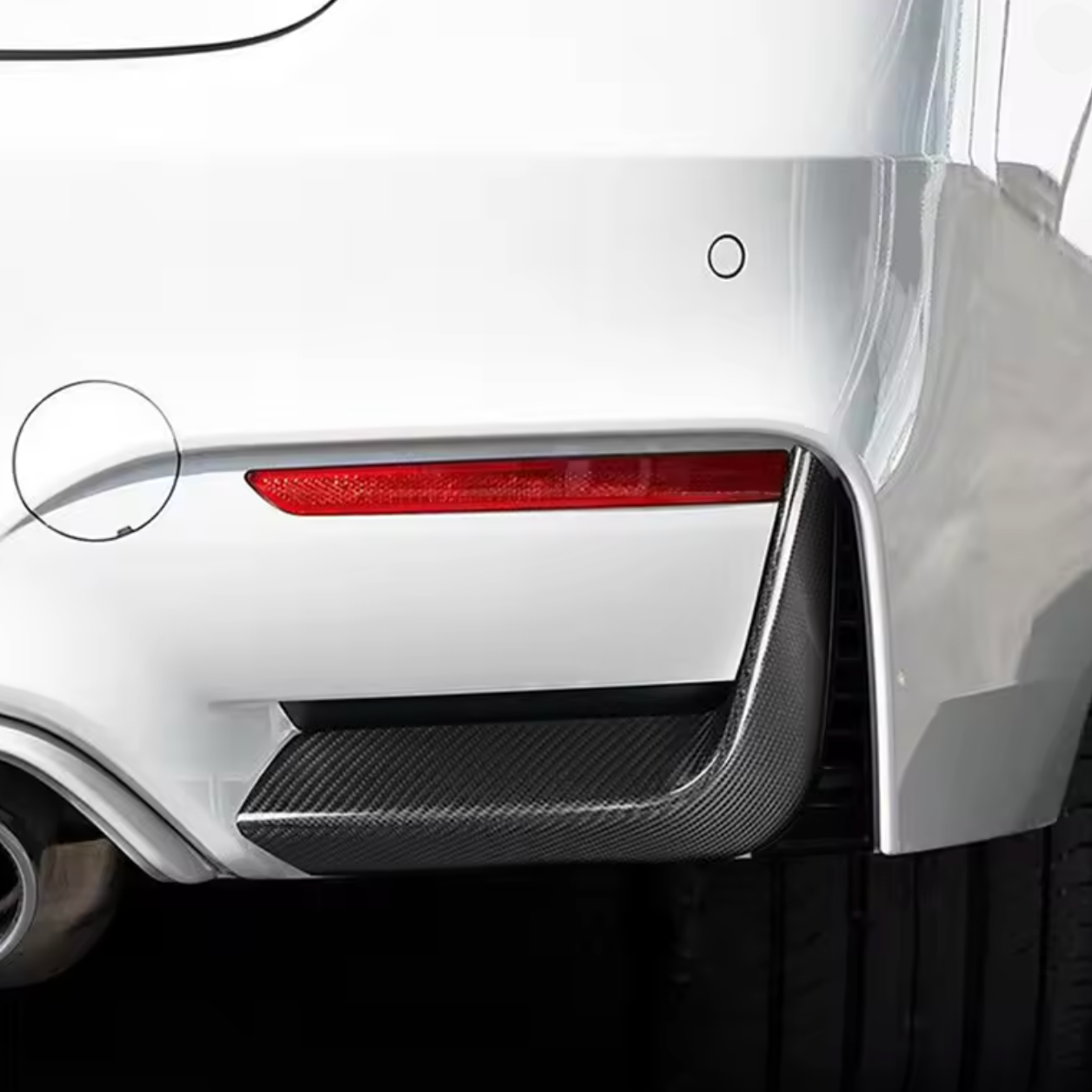 Gloss Black/Carbon Fibre Style Rear Bumper Flaps ABS Plastic for BMW (F80 M3, F82, F83 M4)