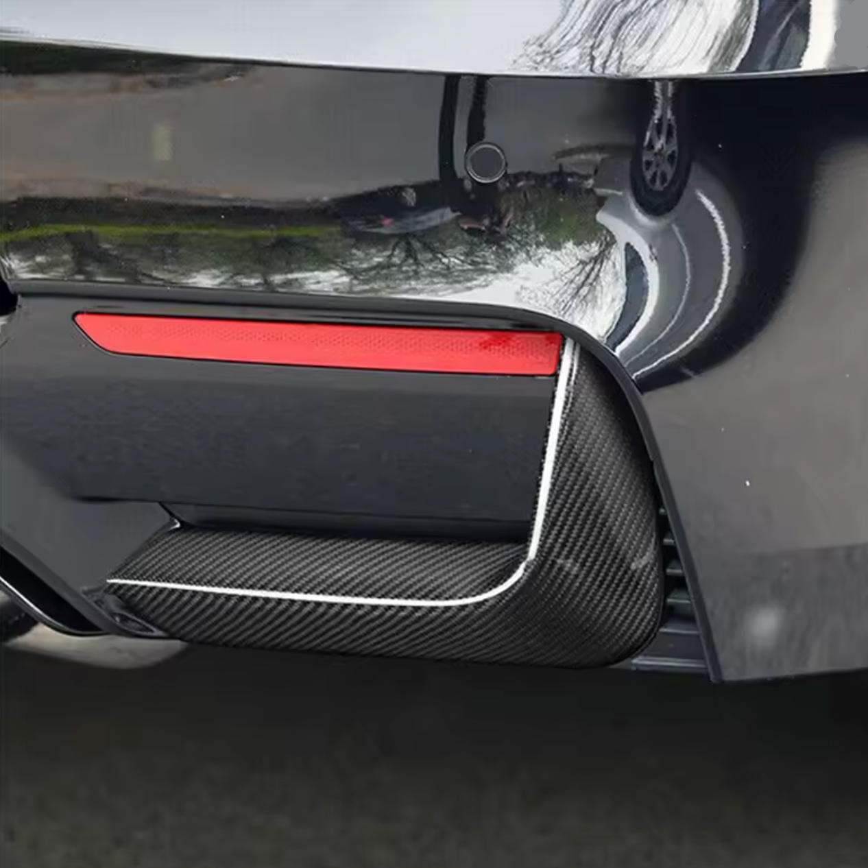 Gloss Black/Carbon Fibre Style Rear Bumper Flaps ABS Plastic for BMW (F80 M3, F82, F83 M4)