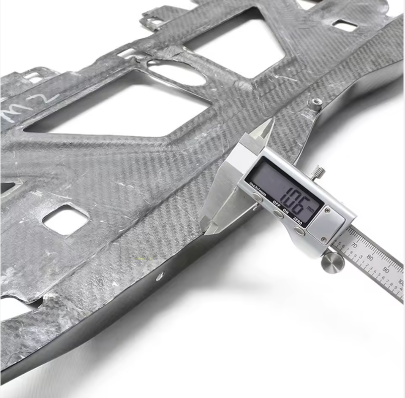 Dry Carbon Fibre Radiator Cooling Slam Panel Cover for BMW (G87 M2, G80 G81 M3, G82 G83 M4)